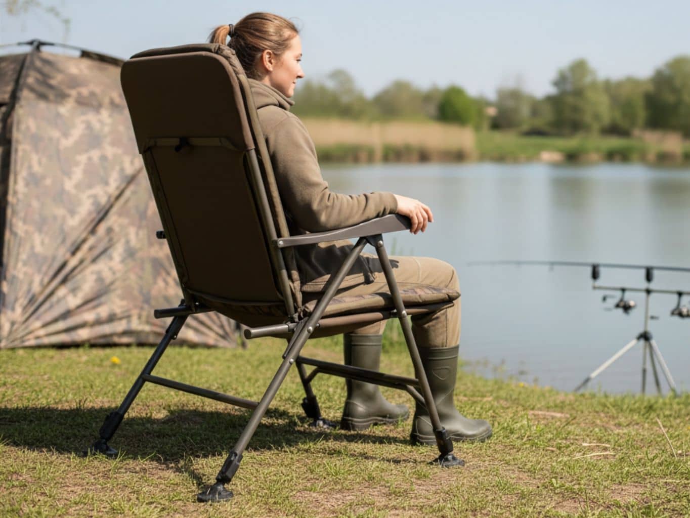 popis-rybarska-stolicka-zfish-deluxe-camo-chair